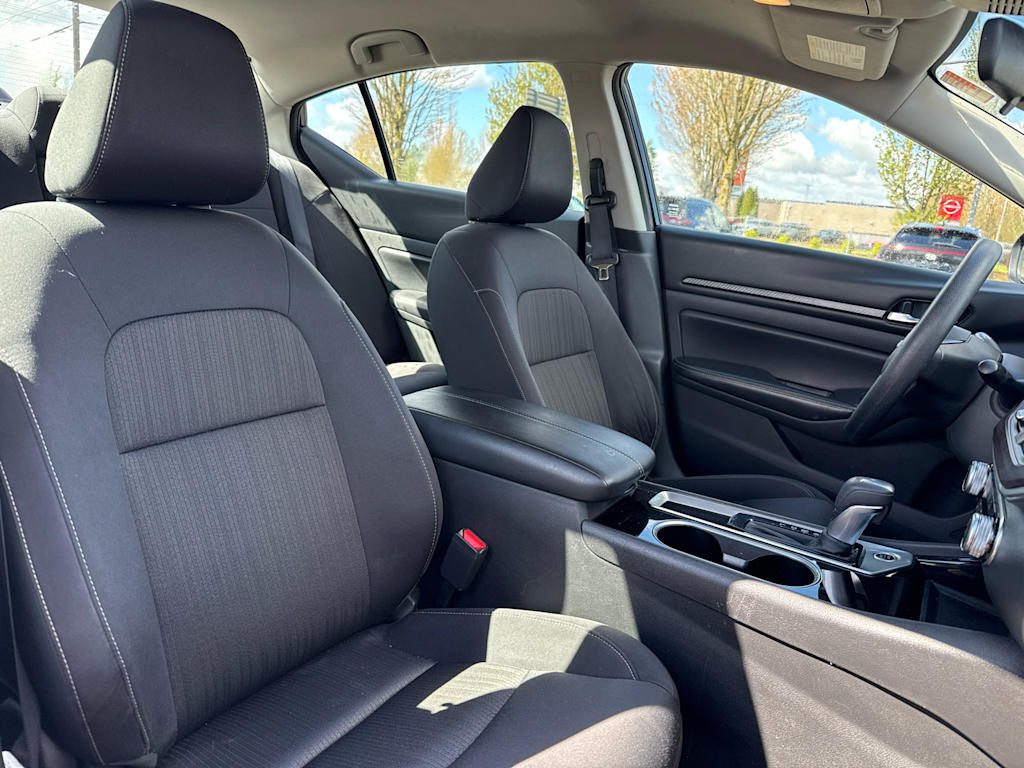 Thumbnail: 2024 Nissan Altima - 17