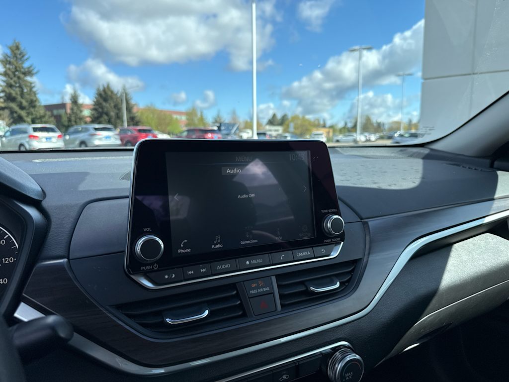 Thumbnail: 2024 Nissan Altima - 11