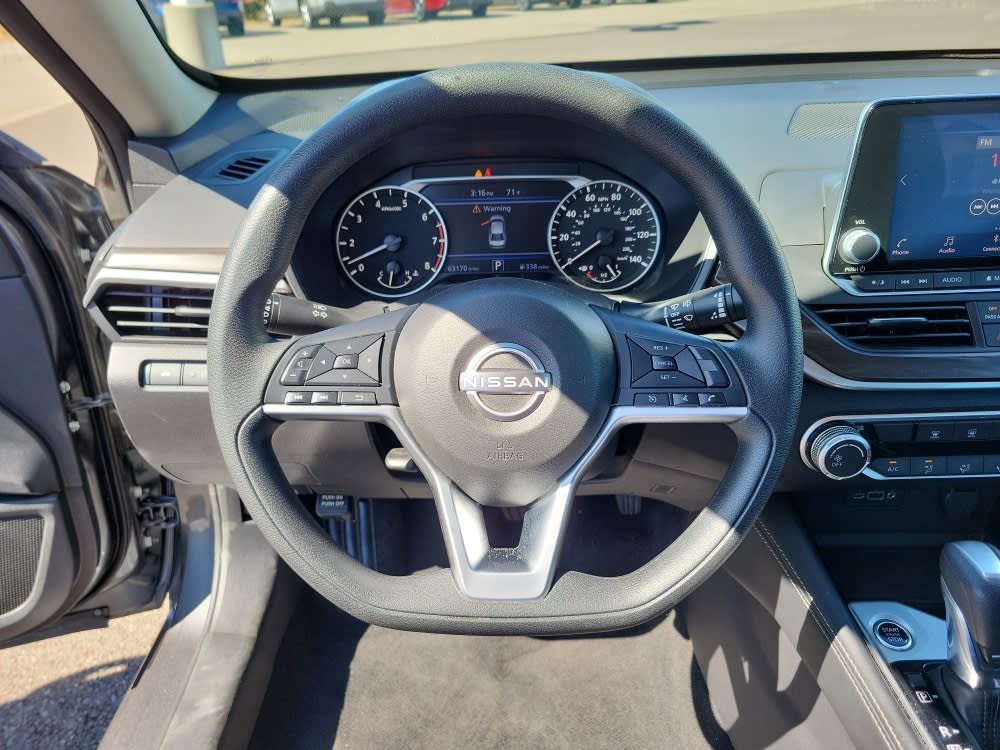 Thumbnail: 2023 Nissan Altima - 13