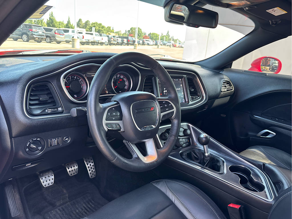 Thumbnail: 2017 Dodge Challenger - 2