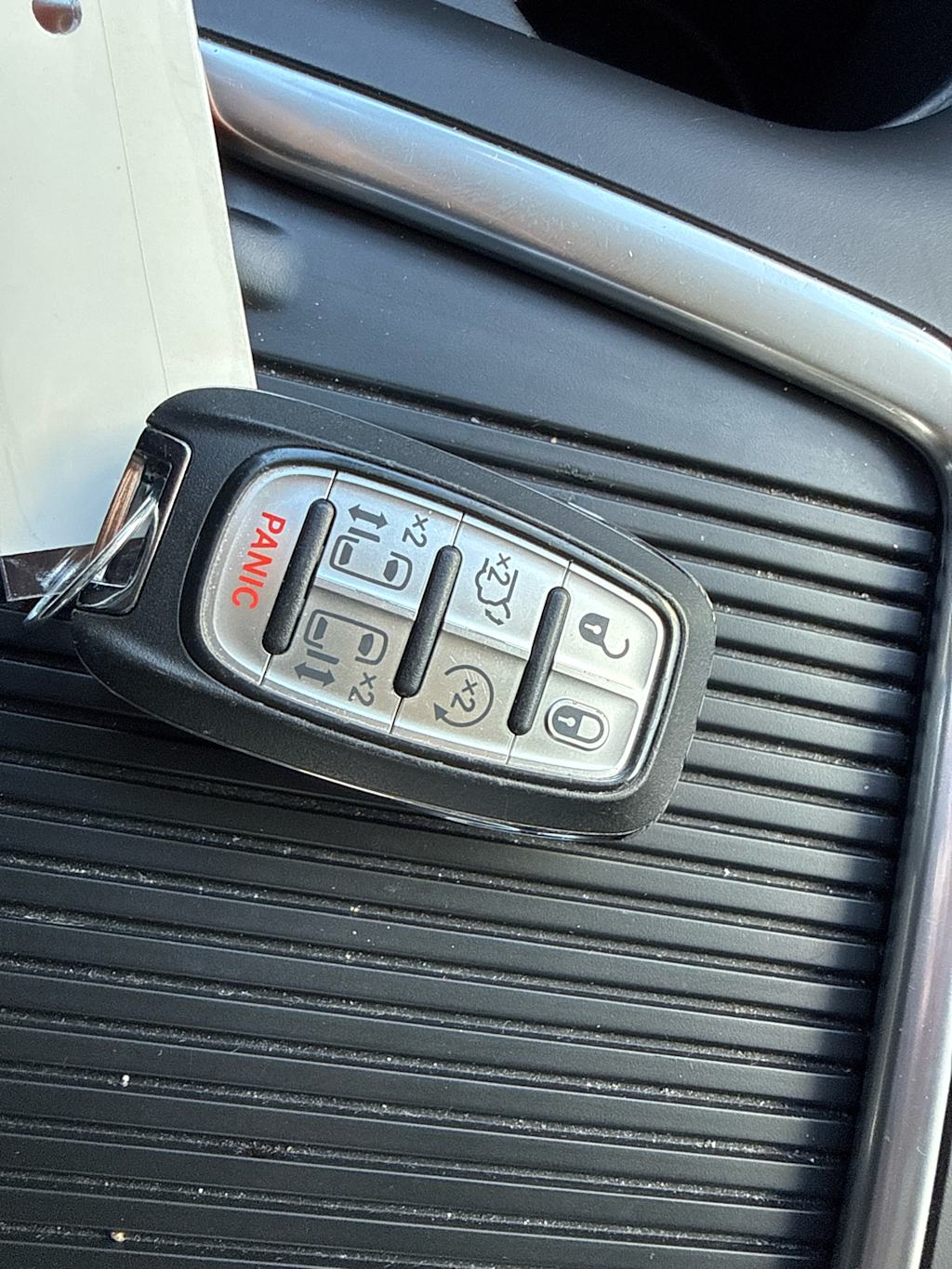 Thumbnail: 2024 Chrysler Pacifica - 20