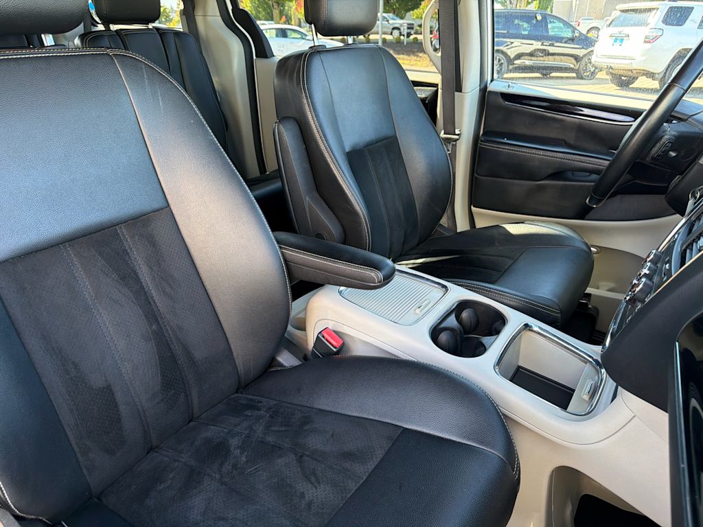 Thumbnail: 2018 Dodge Grand Caravan - 11