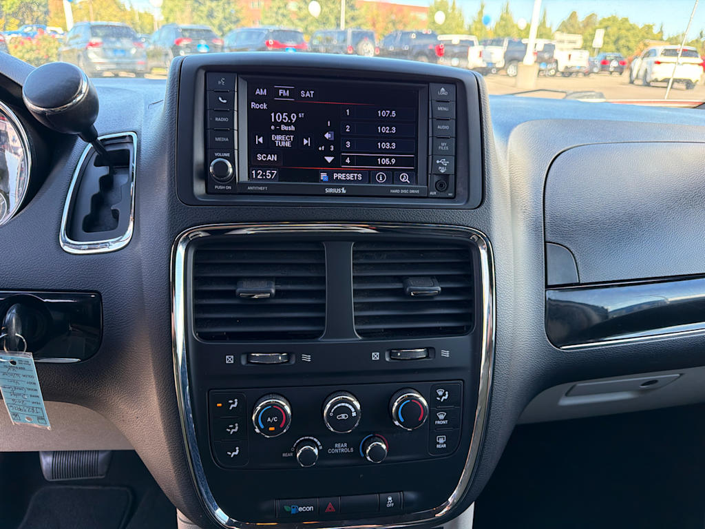 Thumbnail: 2018 Dodge Grand Caravan - 14
