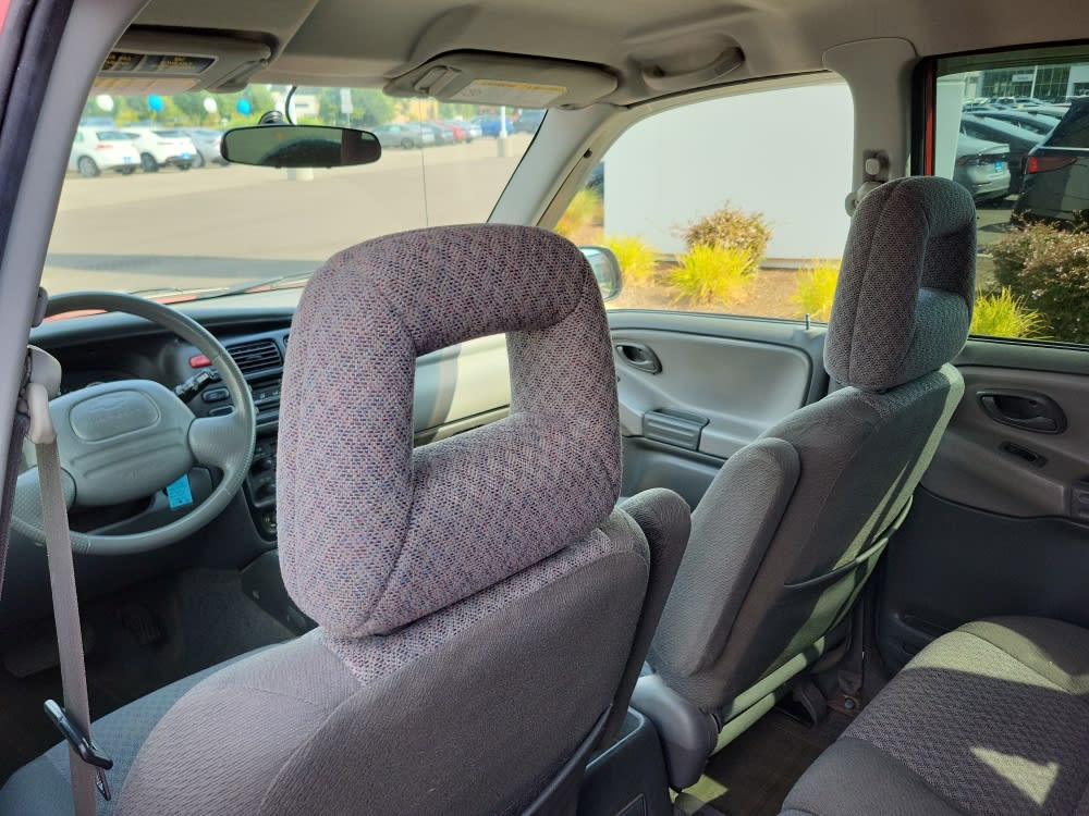 Thumbnail: 2004 Chevrolet Tracker - 20