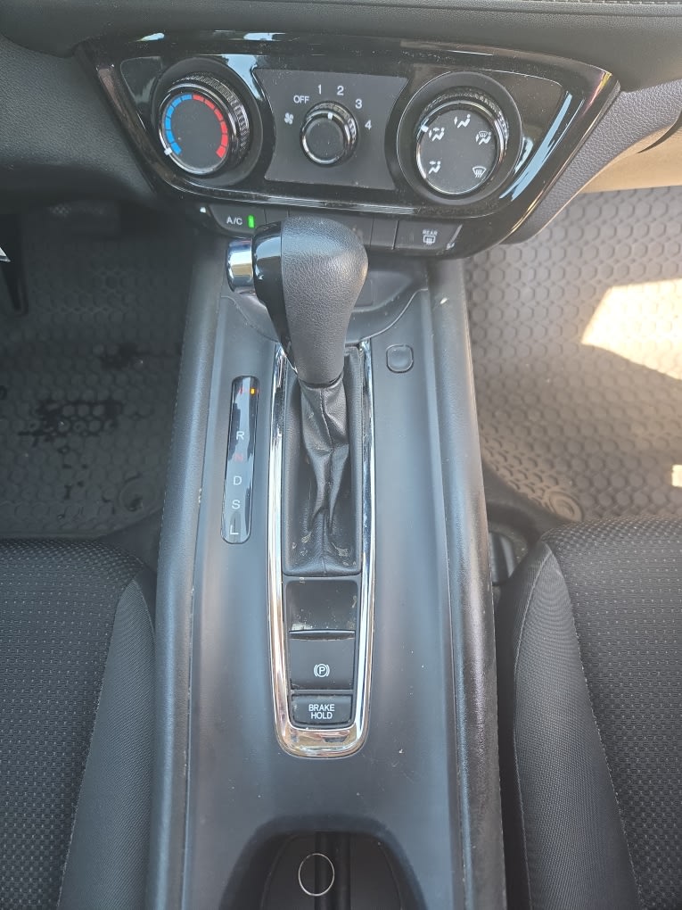 Thumbnail: 2020 Honda HR-V - 14