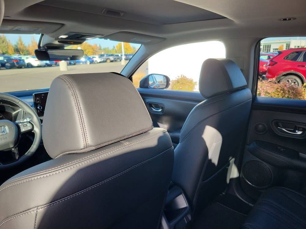 Thumbnail: 2025 Honda HR-V - 11