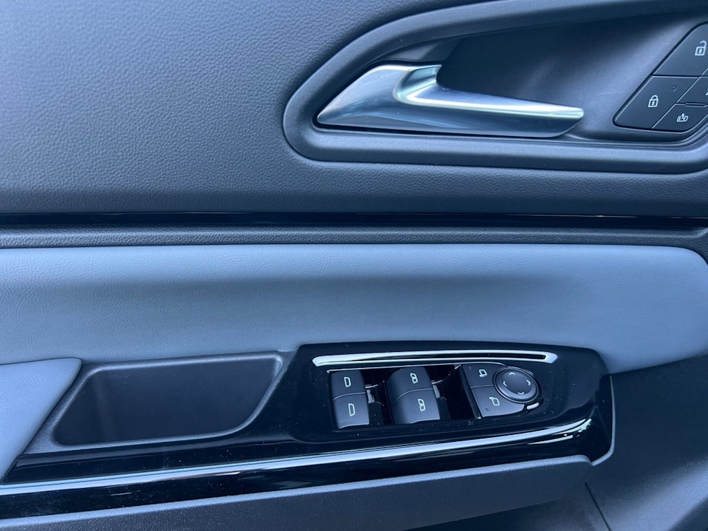 2025 Honda Prologue Touring 19