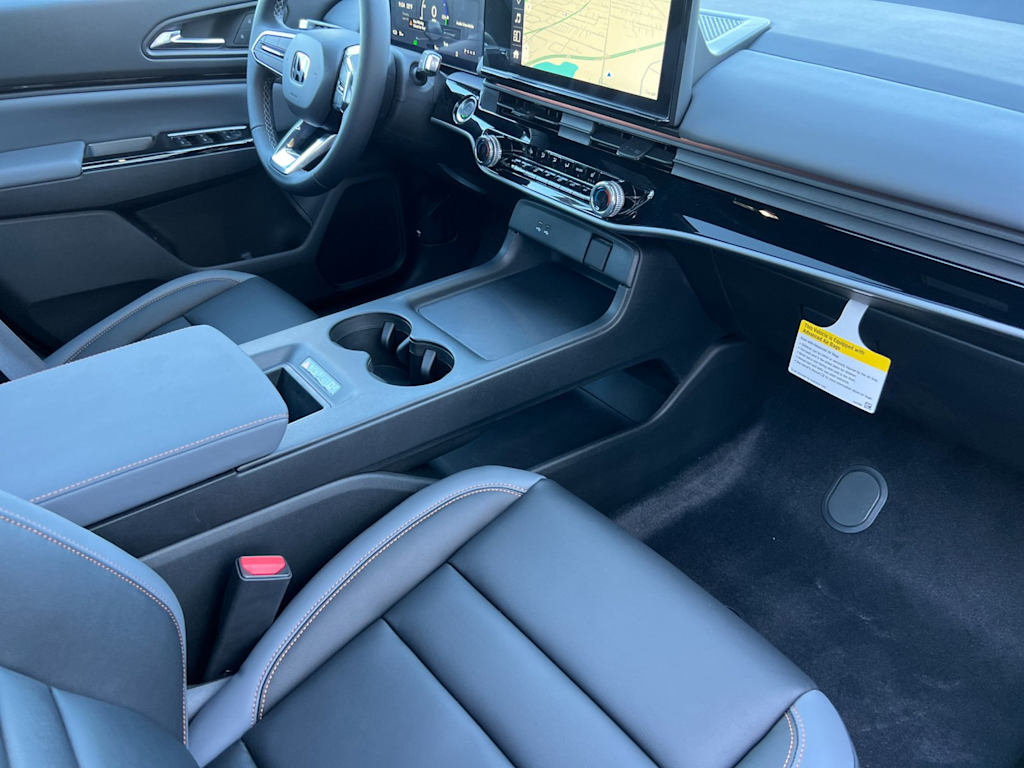 2025 Honda Prologue Touring 12