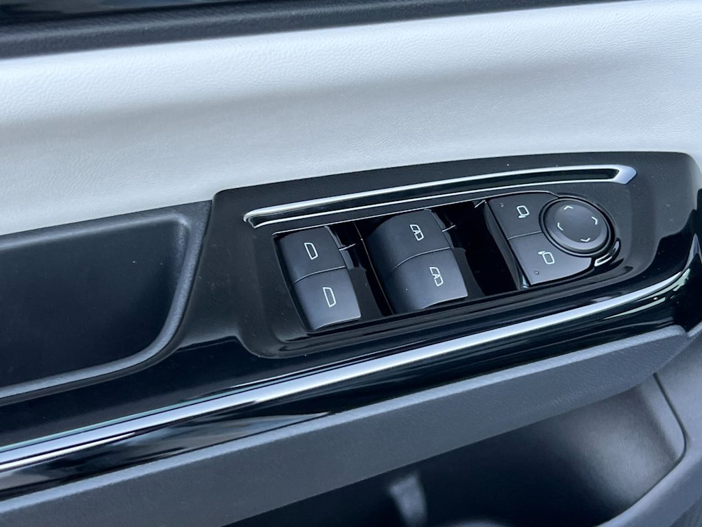 2025 Honda Prologue Touring 19