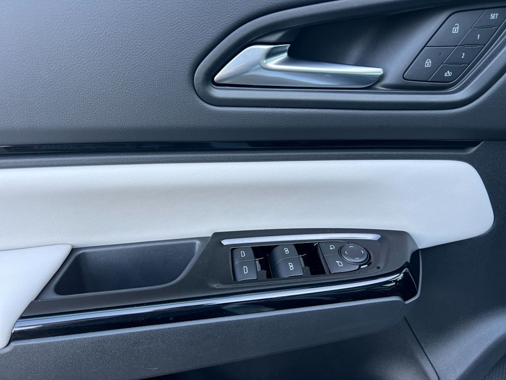2025 Honda Prologue Touring 18