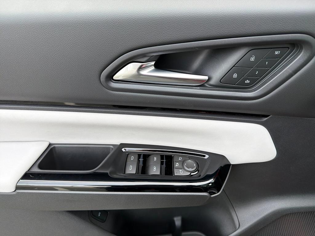 Thumbnail: 2026 Honda Prologue - 19