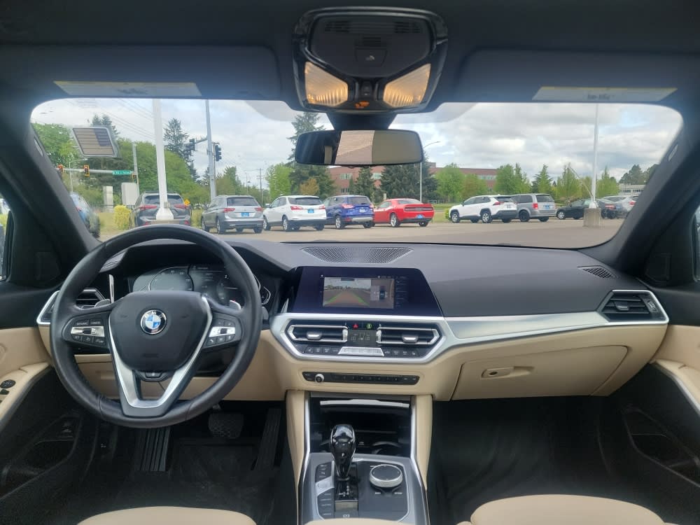 2021 BMW 3 Series 330xi 10