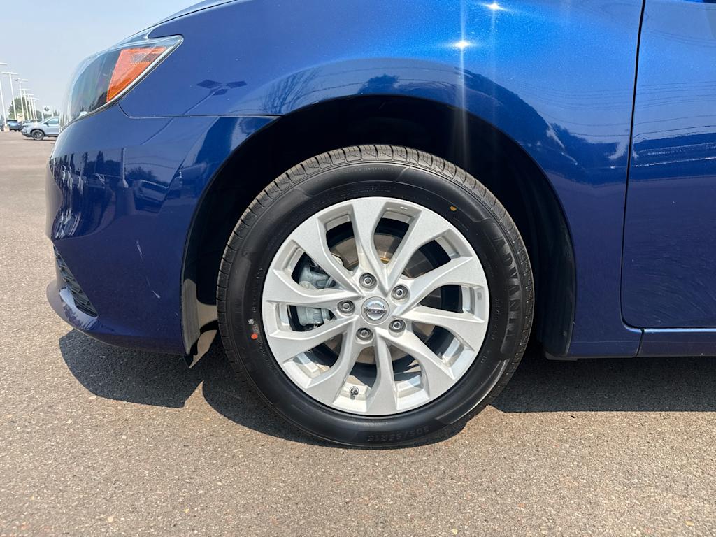 Thumbnail: 2018 Nissan Sentra - 6