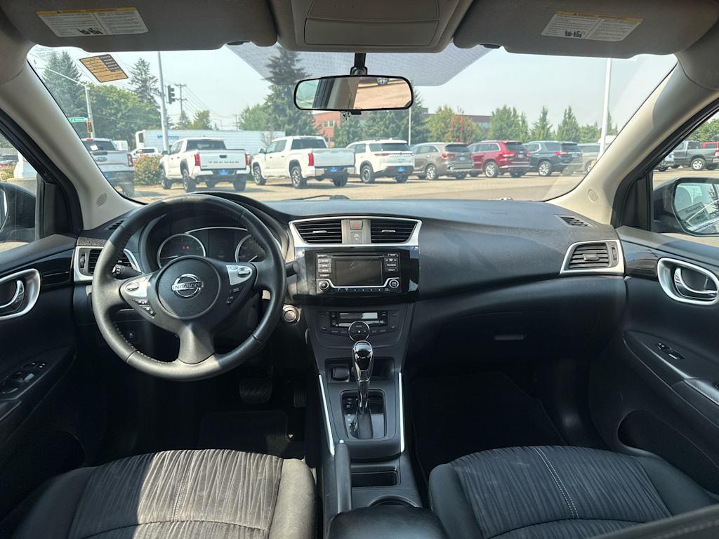 Thumbnail: 2018 Nissan Sentra - 8