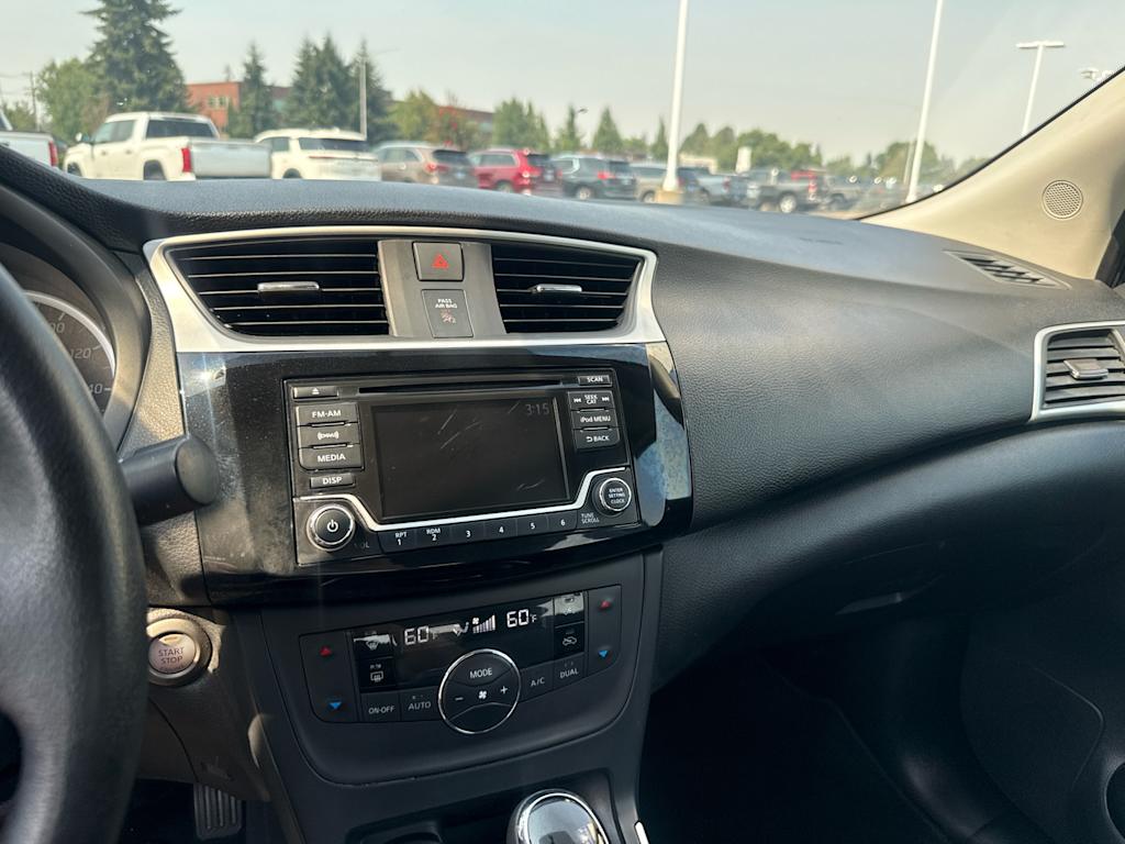 Thumbnail: 2018 Nissan Sentra - 13