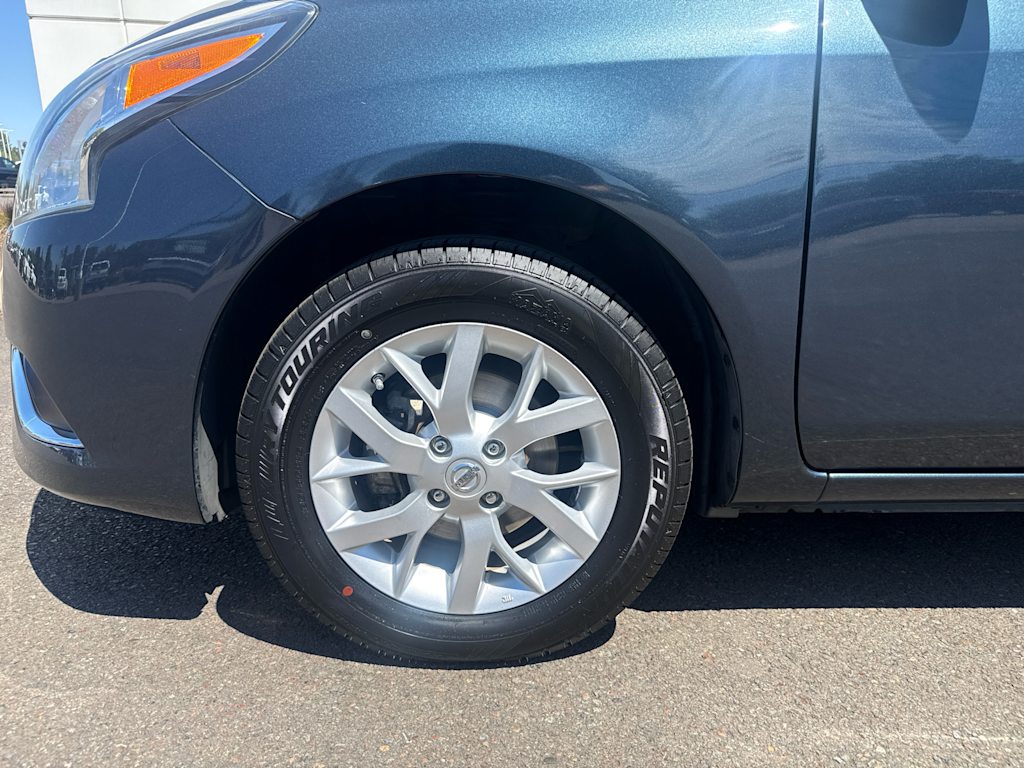 Thumbnail: 2016 Nissan Versa - 7