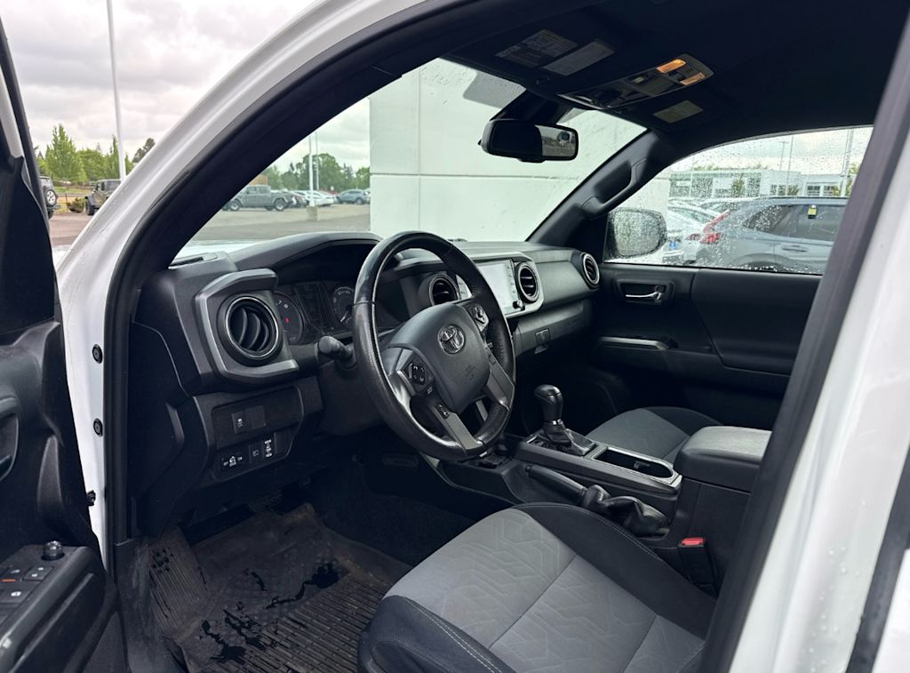 Thumbnail: 2020 Toyota Tacoma - 2