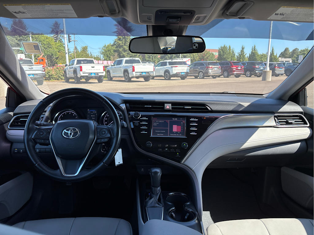 Thumbnail: 2019 Toyota Camry - 9
