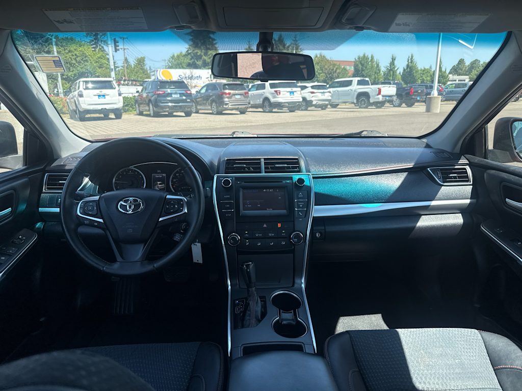 Thumbnail: 2015 Toyota Camry - 7
