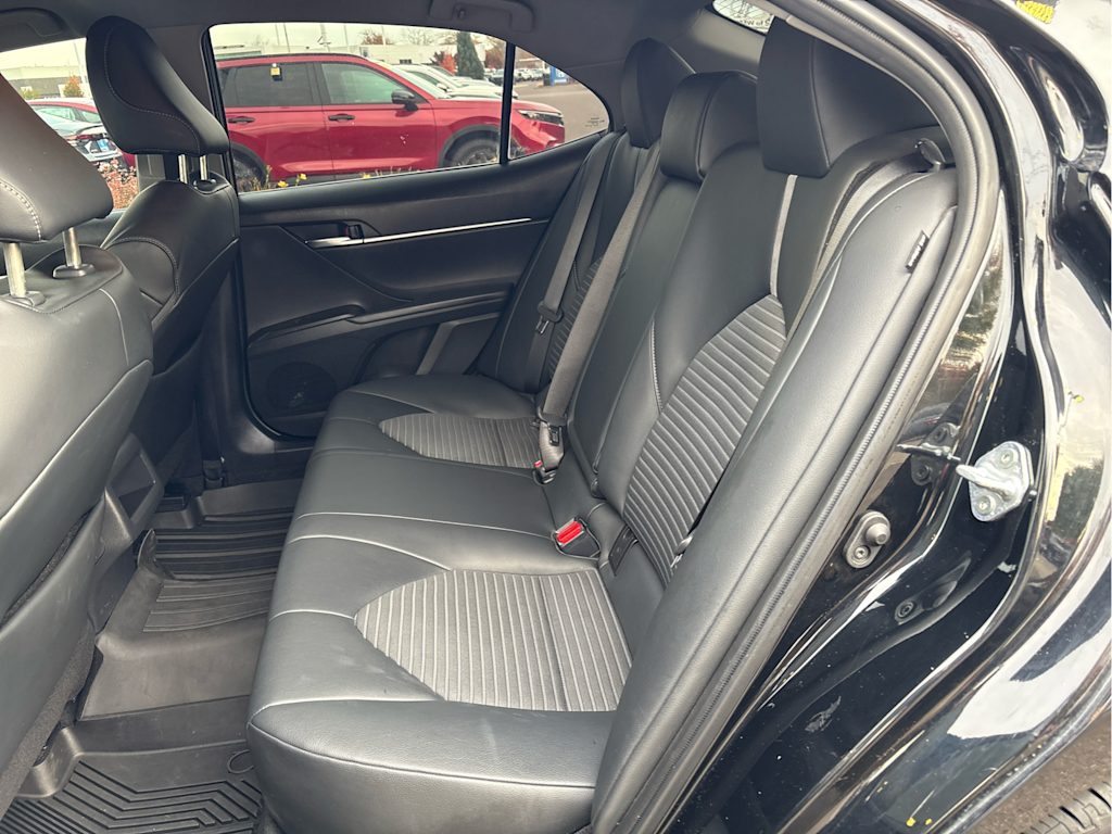 Thumbnail: 2023 Toyota Camry - 22