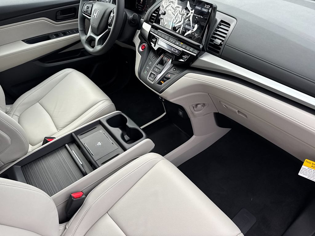 Thumbnail: 2026 Honda Odyssey - 12