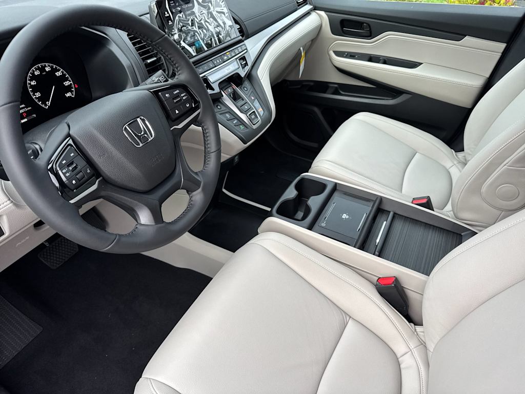 Thumbnail: 2026 Honda Odyssey - 9