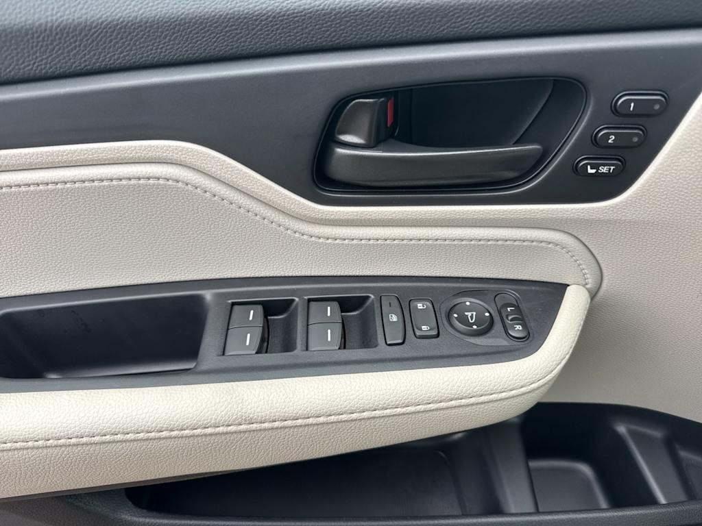 Thumbnail: 2026 Honda Odyssey - 19