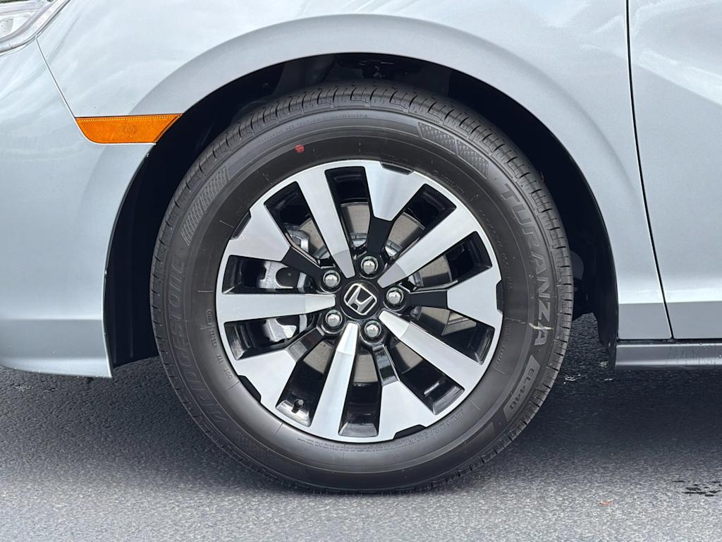 Thumbnail: 2026 Honda Odyssey - 8