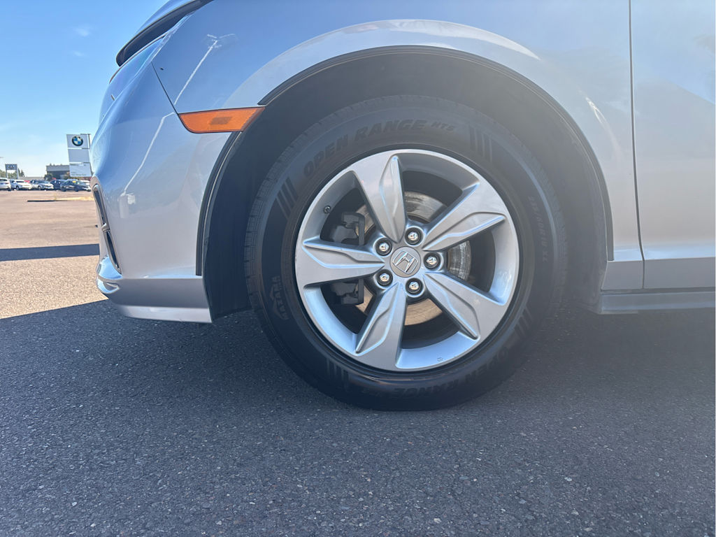 Thumbnail: 2018 Honda Odyssey - 8