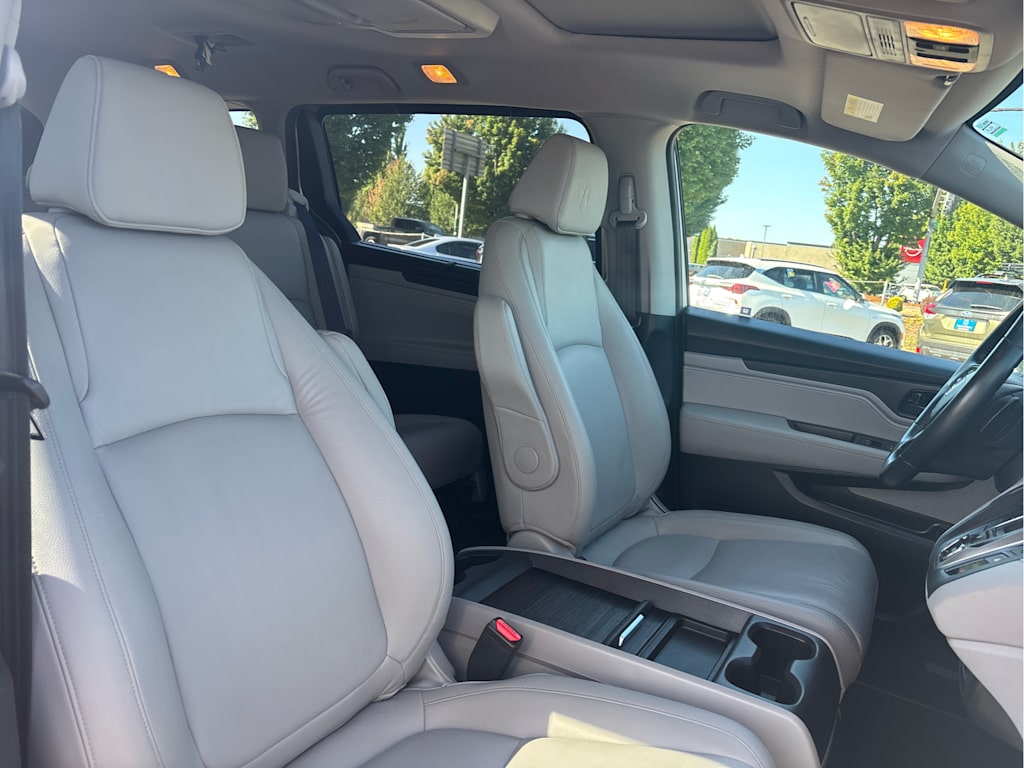 Thumbnail: 2018 Honda Odyssey - 12