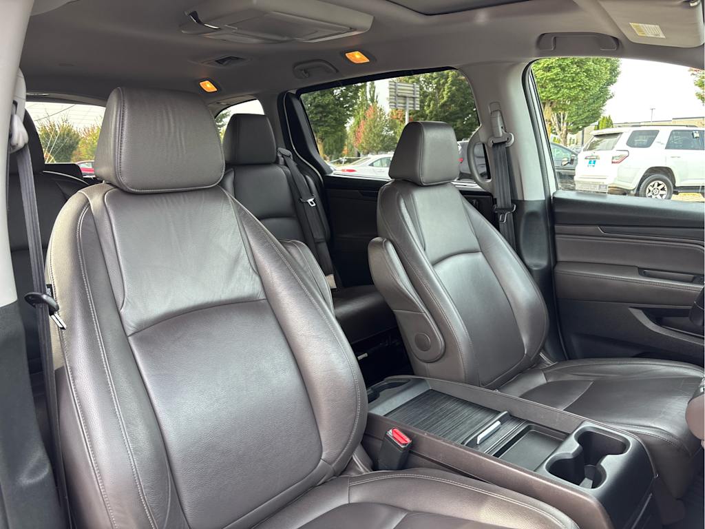 Thumbnail: 2018 Honda Odyssey - 11