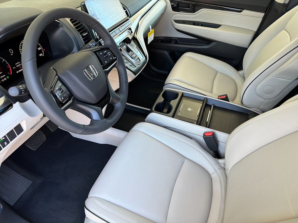 Thumbnail: 2026 Honda Odyssey - 10