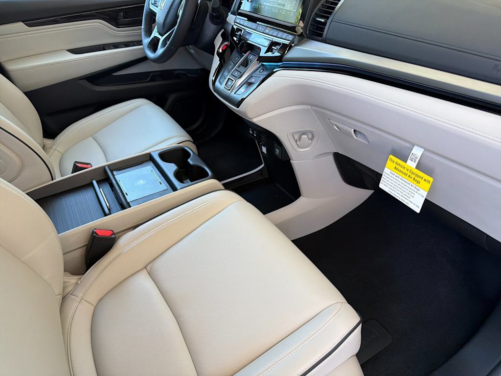 Thumbnail: 2026 Honda Odyssey - 11