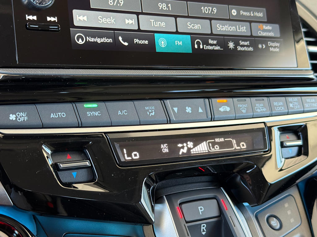 Thumbnail: 2026 Honda Odyssey - 26