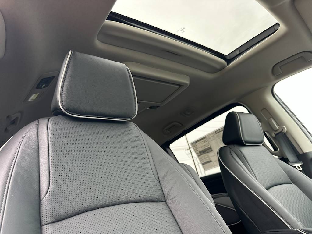 Thumbnail: 2026 Honda Odyssey - 21