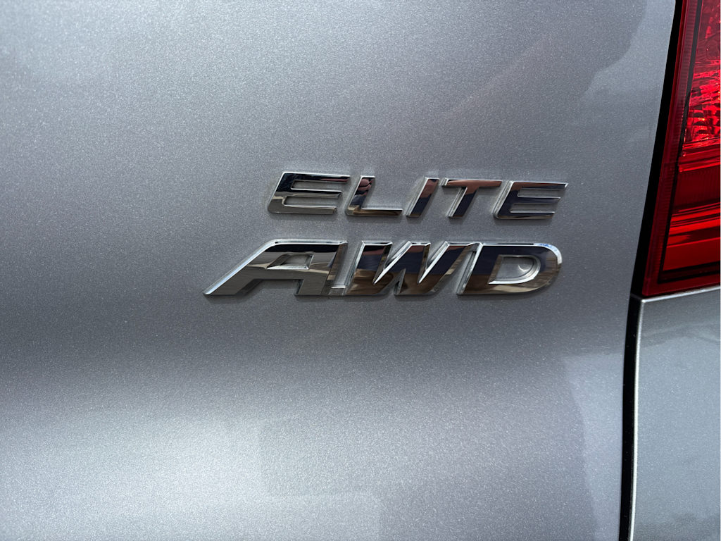 Thumbnail: 2017 Honda Pilot - 7