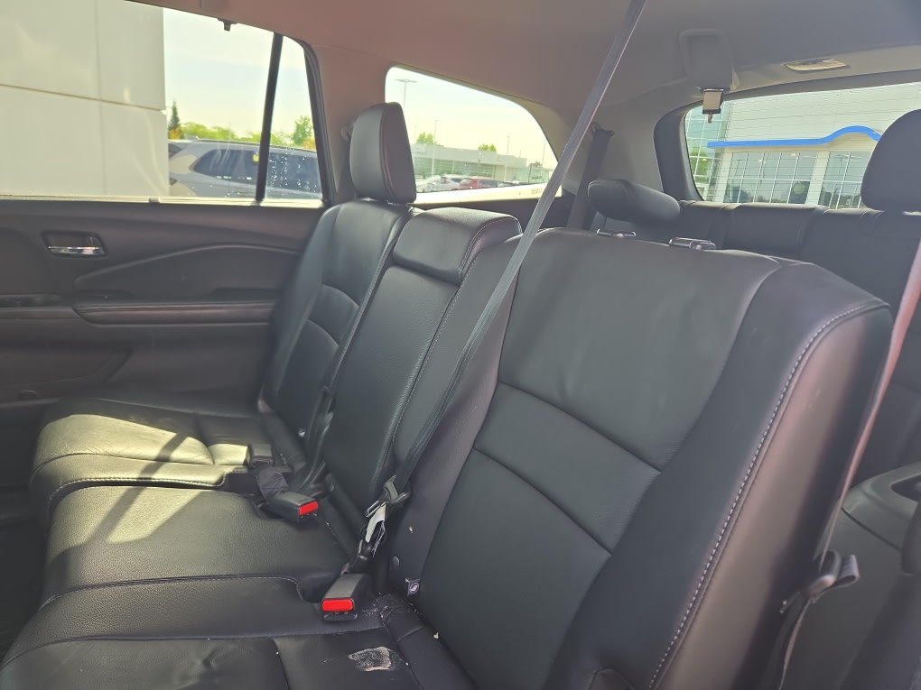Thumbnail: 2021 Honda Pilot - 21