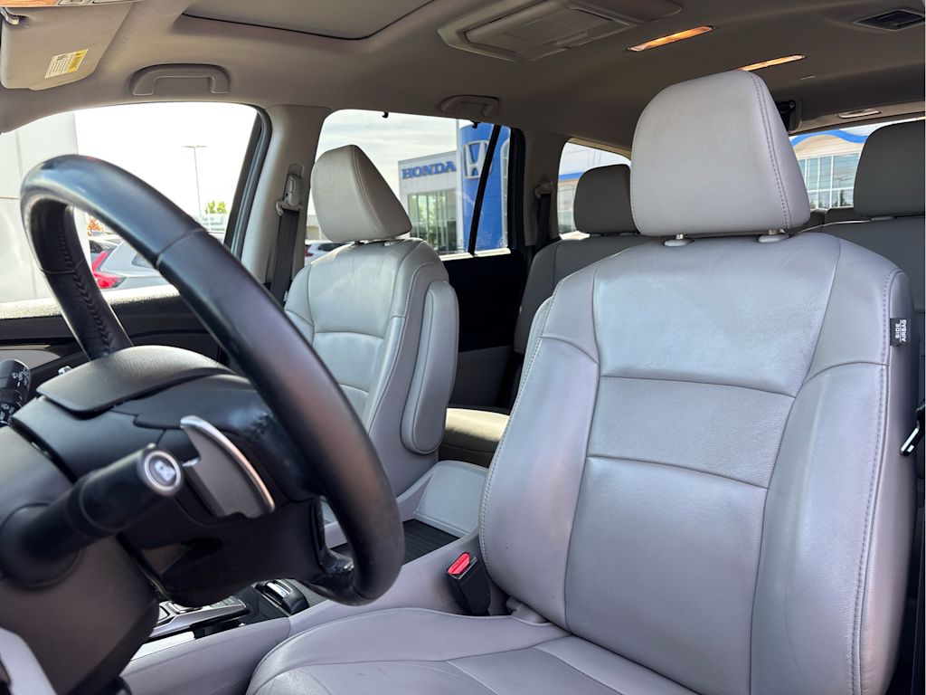 Thumbnail: 2018 Honda Pilot - 11