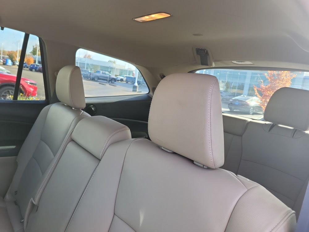 Thumbnail: 2021 Honda Pilot - 10