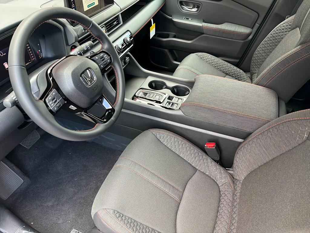 Thumbnail: 2026 Honda Pilot - 10