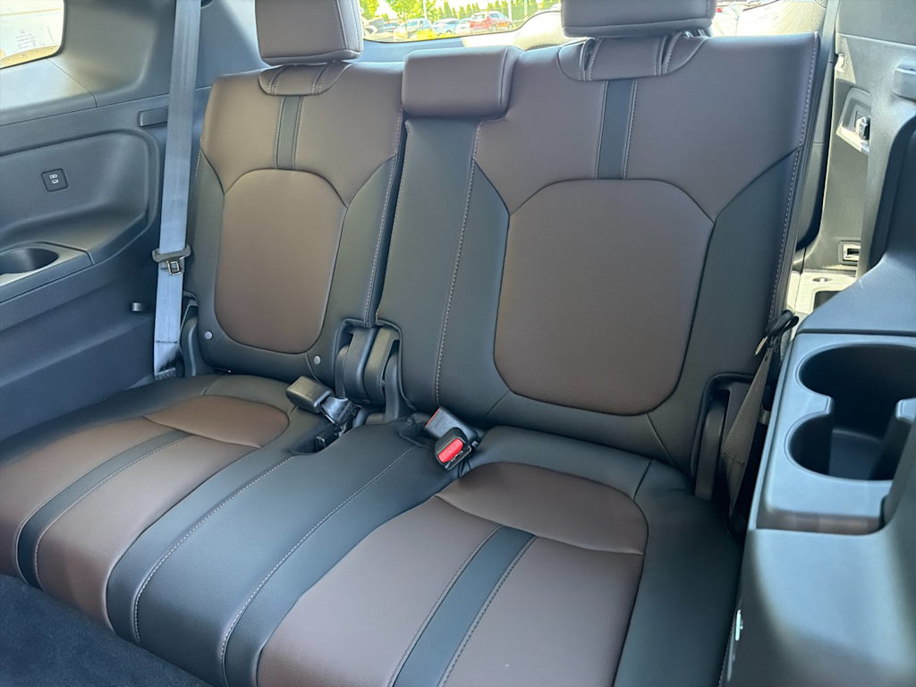 Thumbnail: 2026 Honda Pilot - 21
