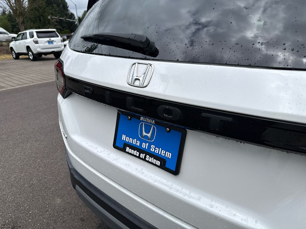 Thumbnail: 2023 Honda Pilot - 7