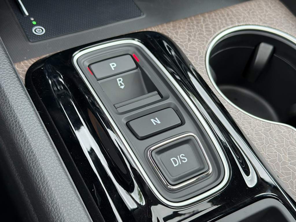 Thumbnail: 2026 Honda Pilot - 15