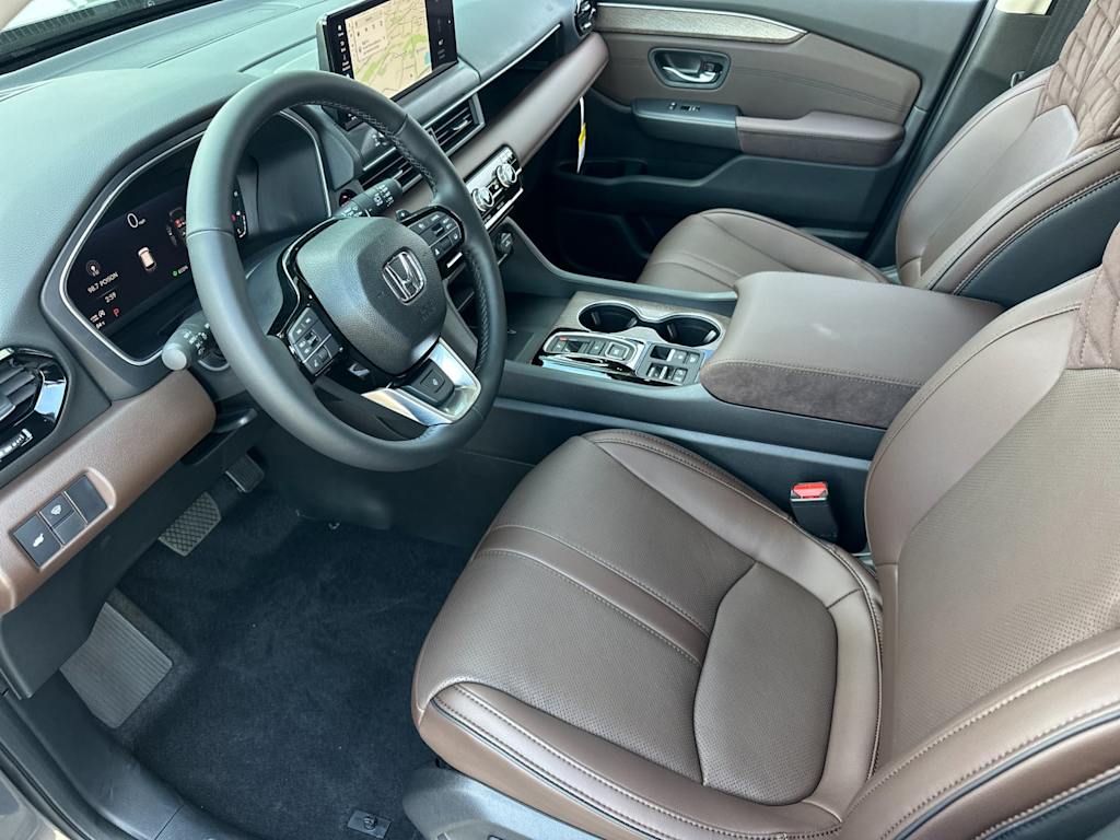 Thumbnail: 2026 Honda Pilot - 10