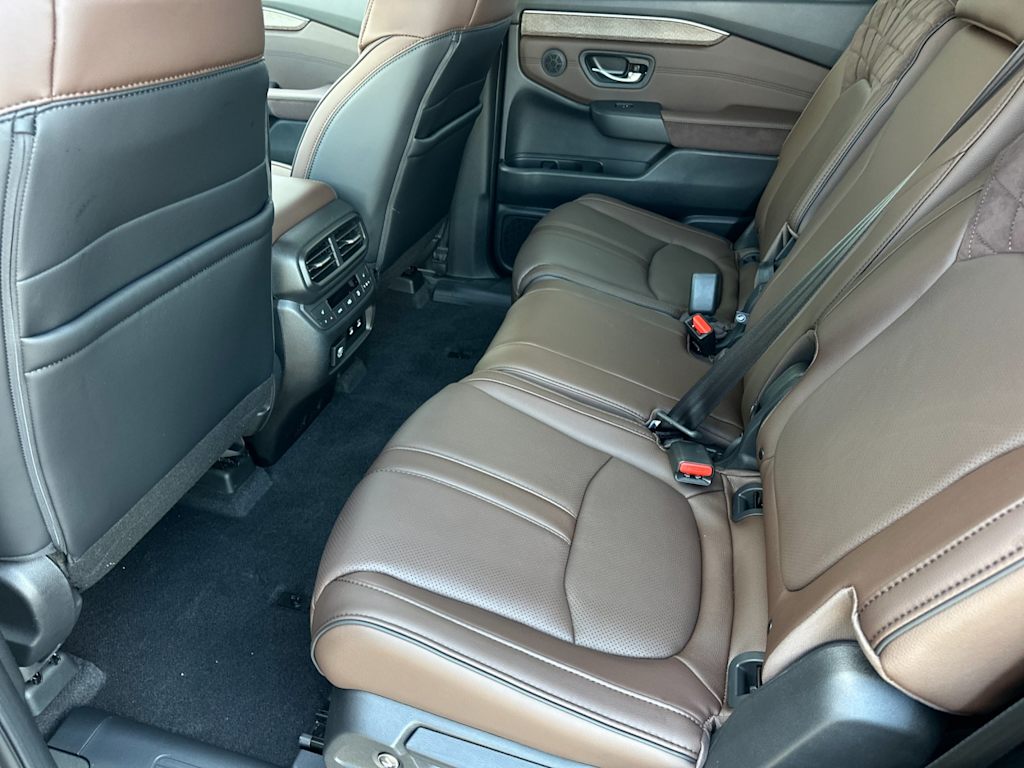 Thumbnail: 2026 Honda Pilot - 12