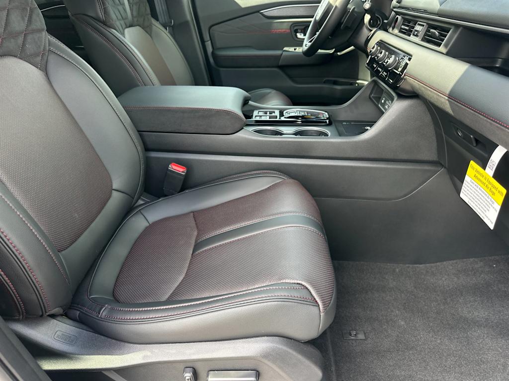 Thumbnail: 2026 Honda Pilot - 10