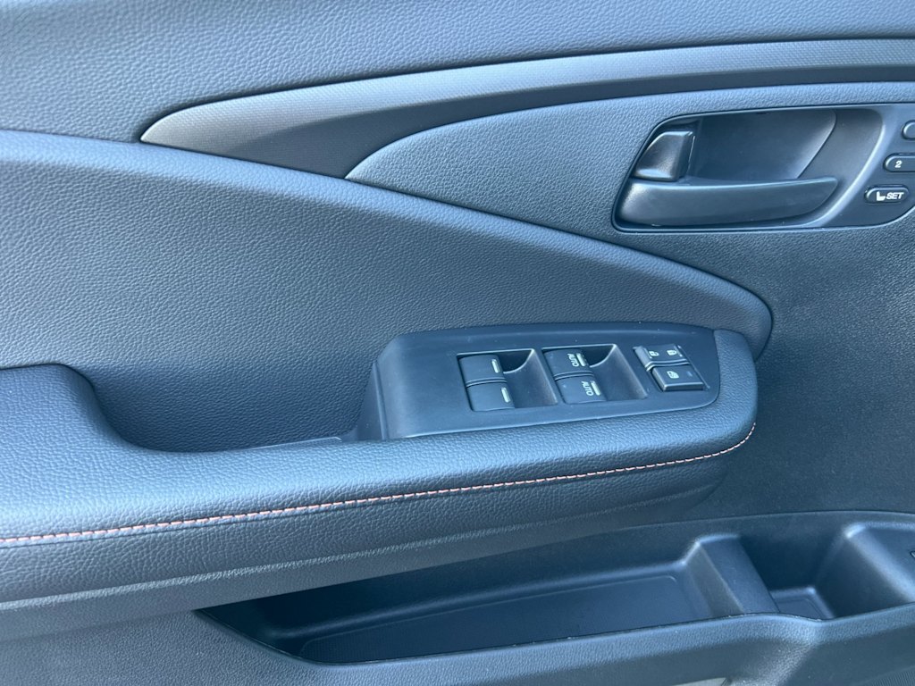 2025 Honda Ridgeline TrailSport 18