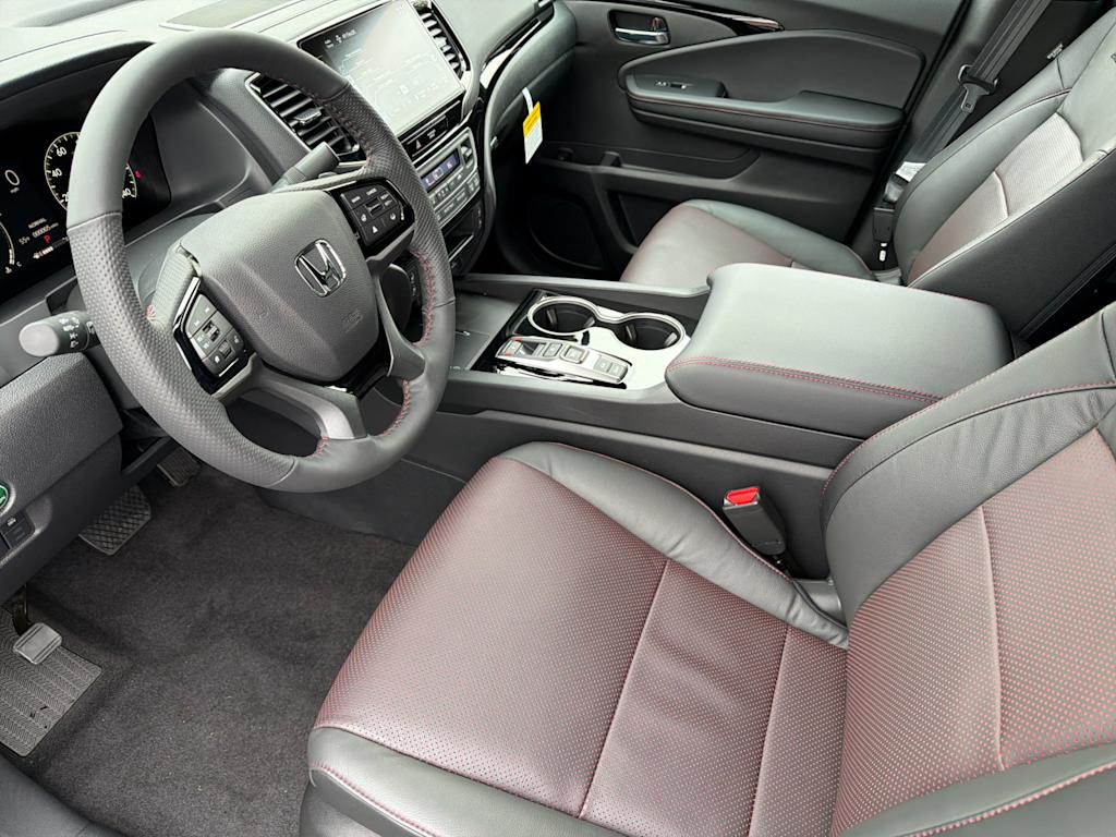 Thumbnail: 2026 Honda Ridgeline - 9