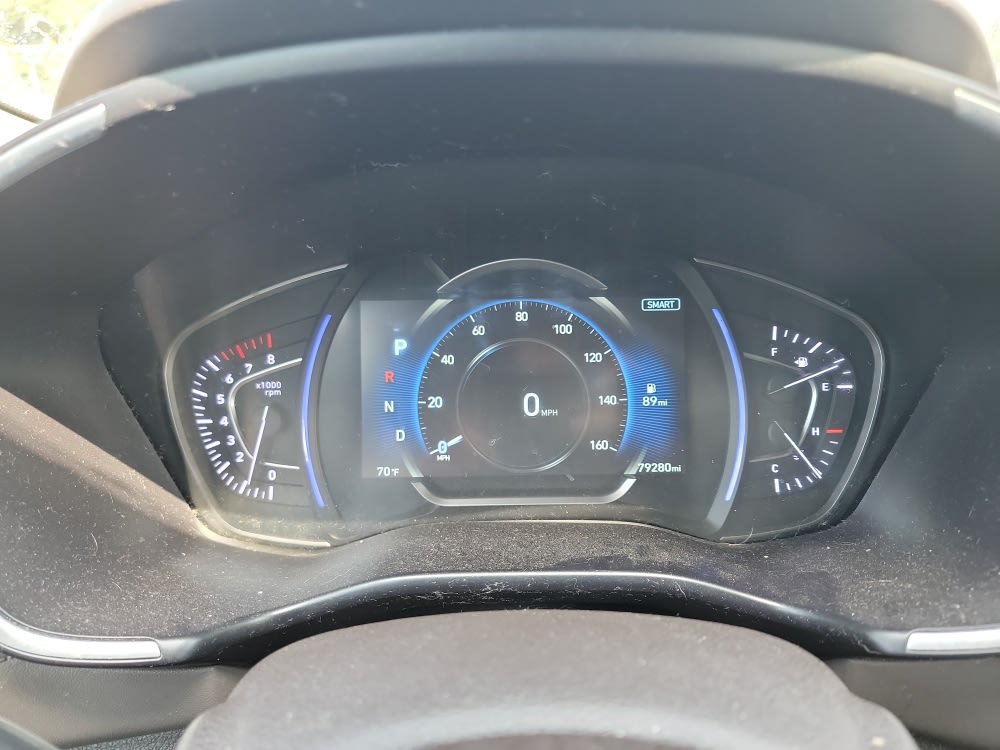 Thumbnail: 2020 Hyundai Santa Fe - 17
