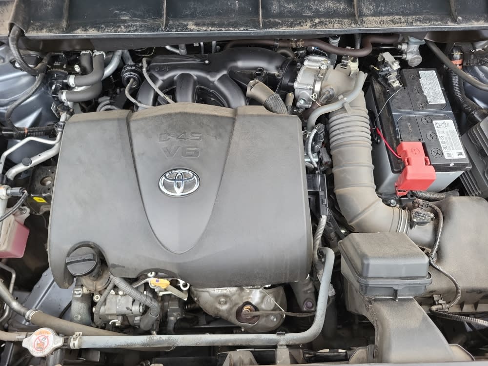 Thumbnail: 2020 Toyota Highlander - 8